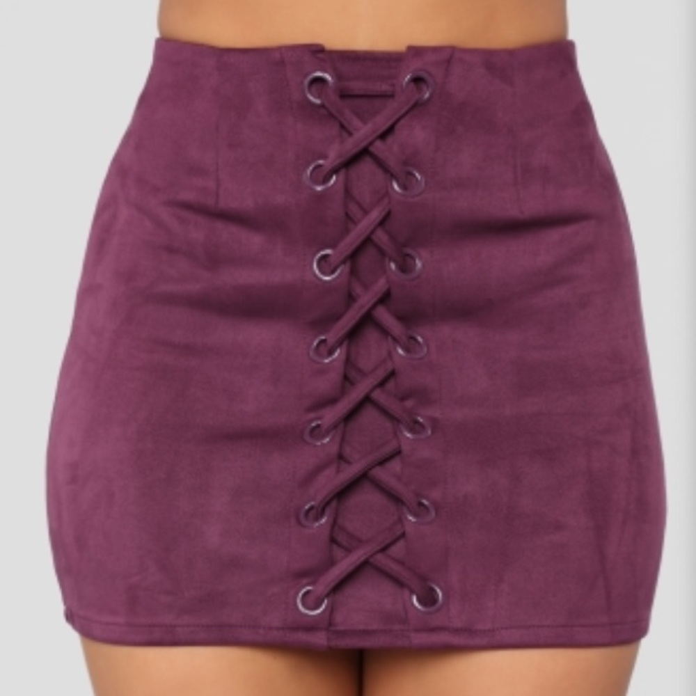 ‼️FASHION NOVA LACE UP SKIRT‼️